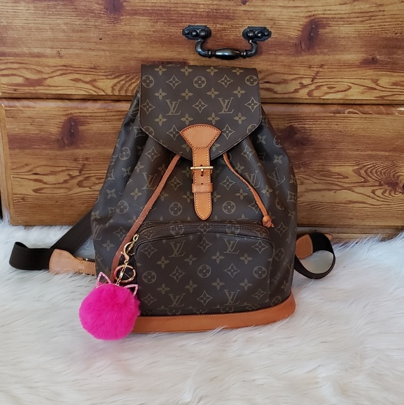 Louis Vuitton Handbags - 🎀🍀STUNNING🍀🎀 Louis Vuitton Backpack GM